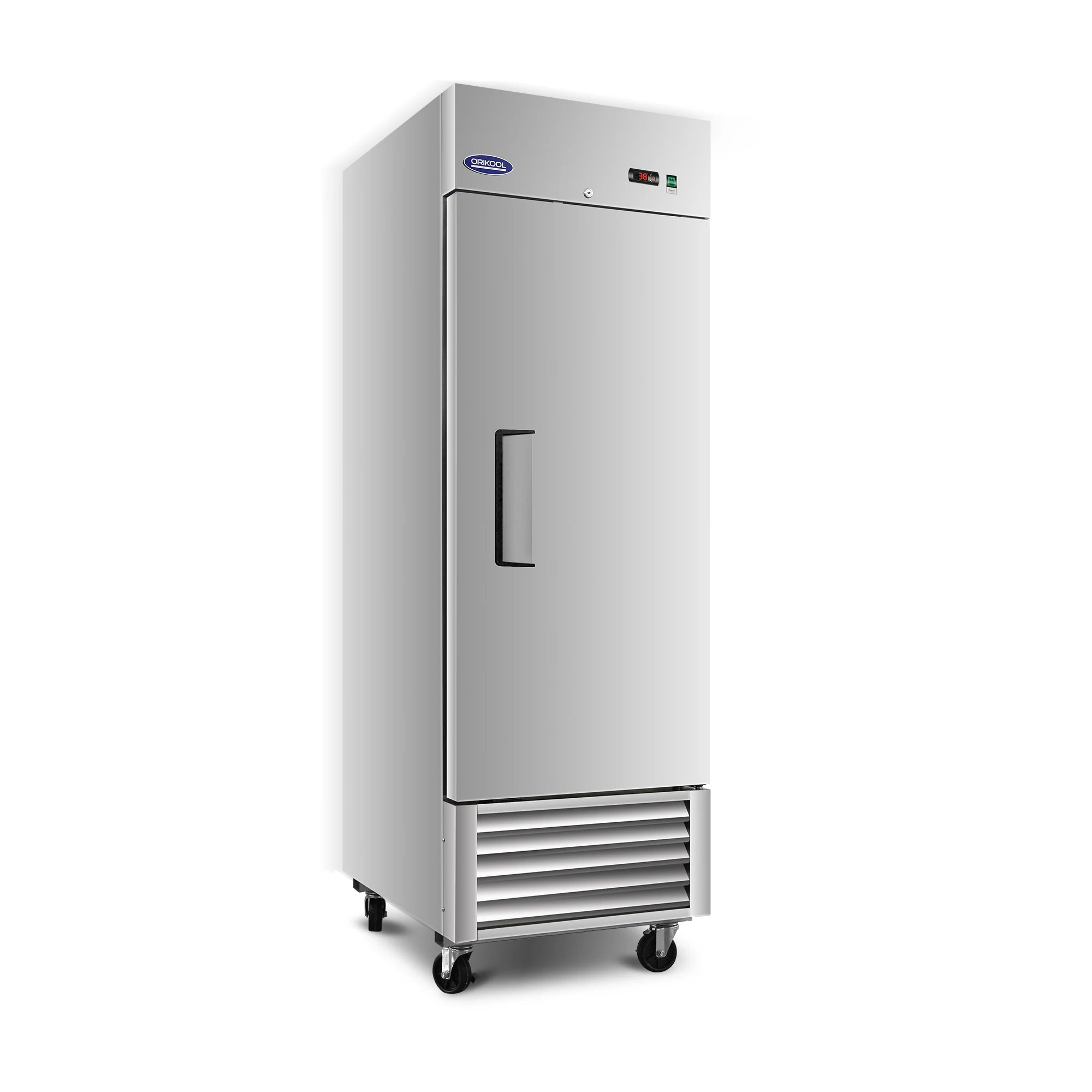 Single-door stainless steel commercial refrigerator designed for durability and energy efficiency