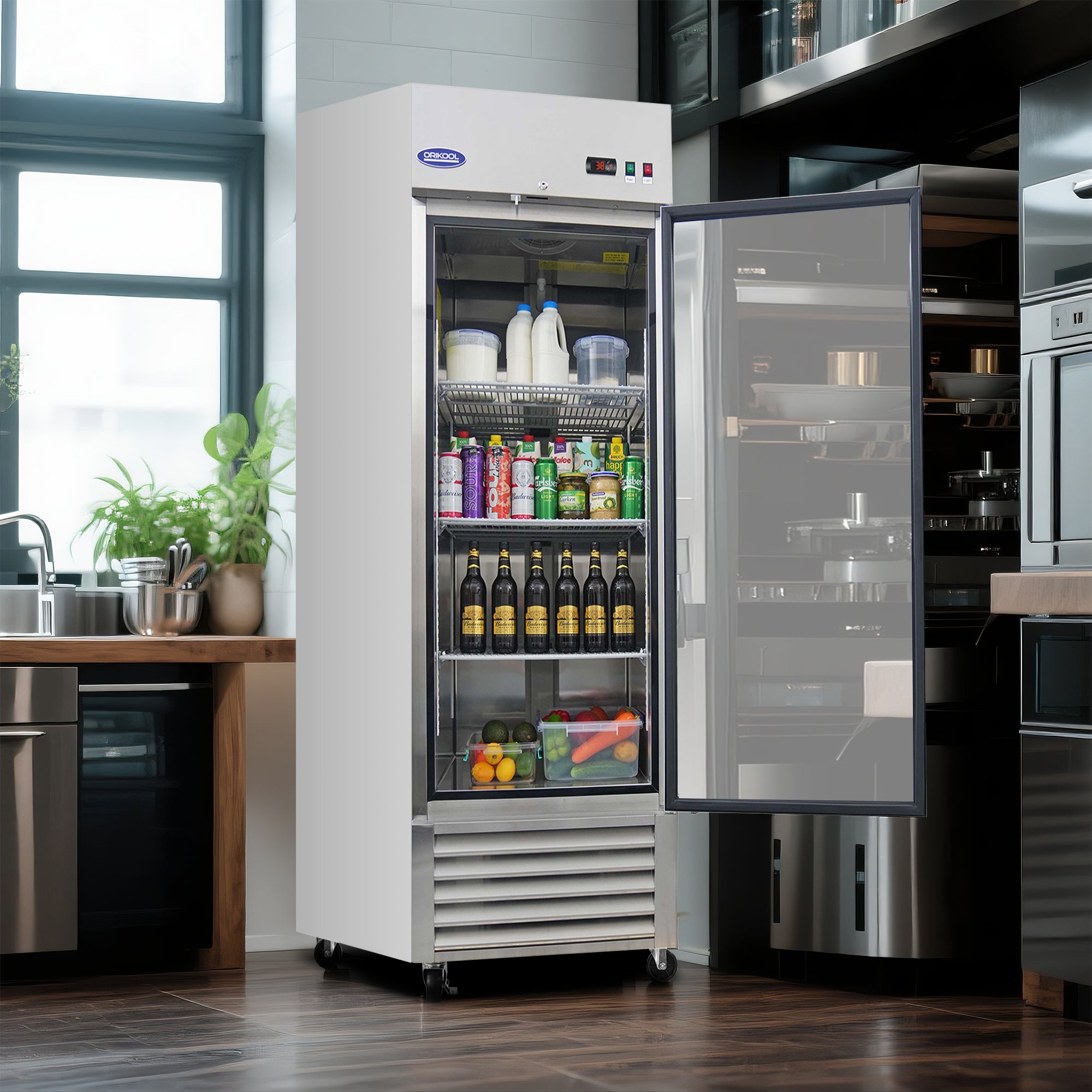 Single door commercial refrigerator with glass door, ideal for restaurant kitchens and beverage stores.